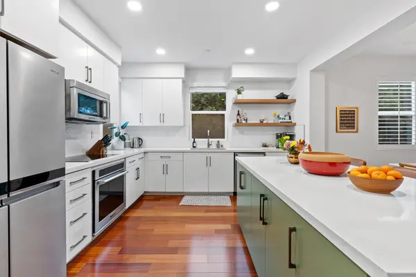 1879 Black Mustard Ln, Carlsbad, CA 92011-4089