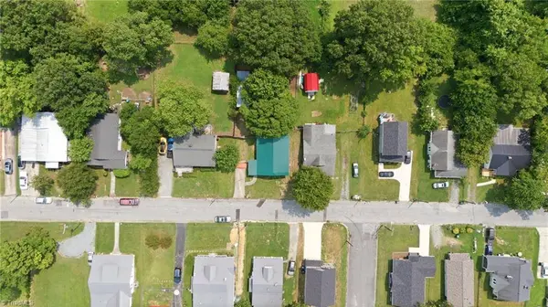 503 Reid ST, Thomasville, NC 27360