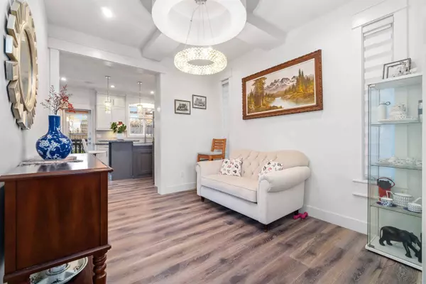 8817 Stegavik CT, Delta, BC V4C 0C6