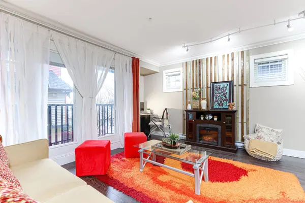 305 Jardine ST #5, New Westminster, BC V3M 5M6