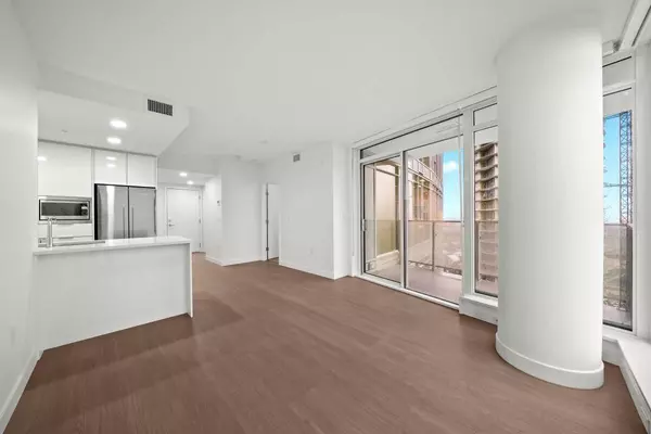 7769 Park Crescent, Burnaby, BC V3N 0J7