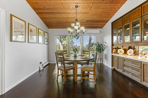 5243 Upland DR, Delta, BC V4M 2G3