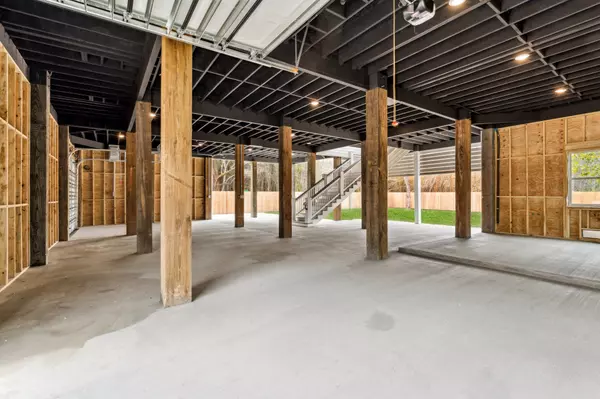 Bay St. Louis, MS 39520,100 Blue Ridge Court