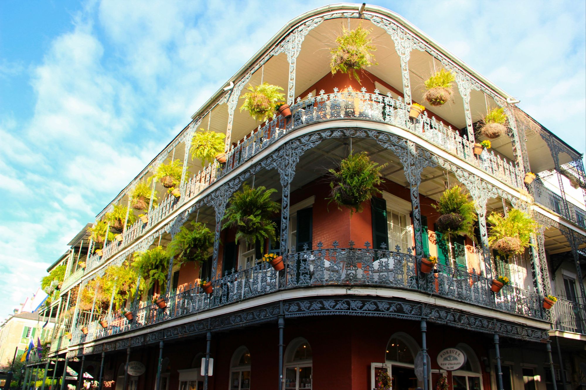  Double gallery architecture in New Orleans