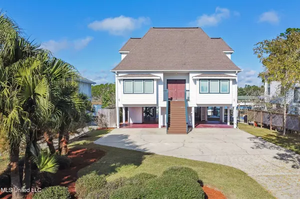 104 Poplar Point, Pass Christian, MS 39571