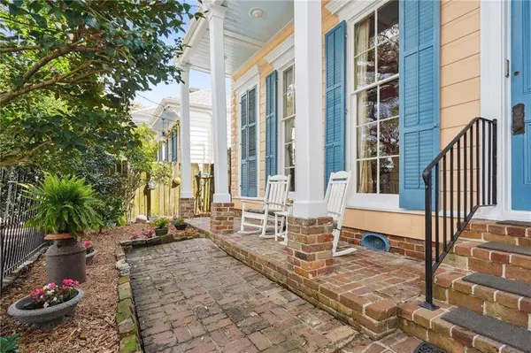 2850 COLISEUM ST, New Orleans, LA 70115