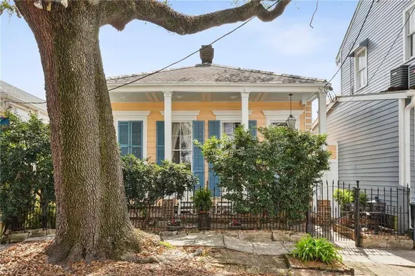 2850 COLISEUM ST, New Orleans, LA 70115