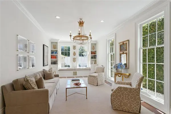 5817 CHESTNUT ST, New Orleans, LA 70115