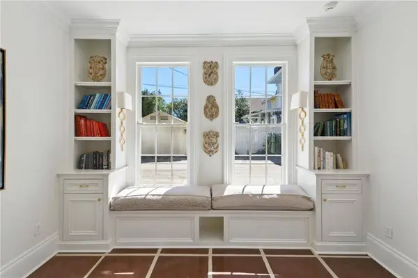 5817 CHESTNUT ST, New Orleans, LA 70115