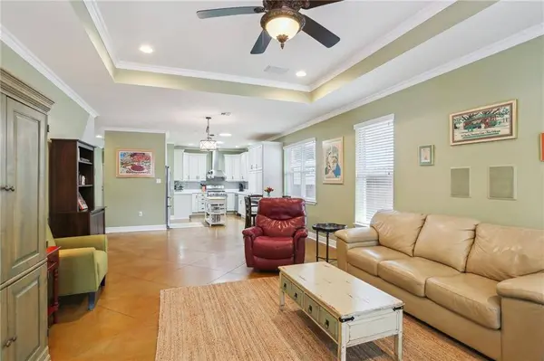 230 HAY PL, New Orleans, LA 70124