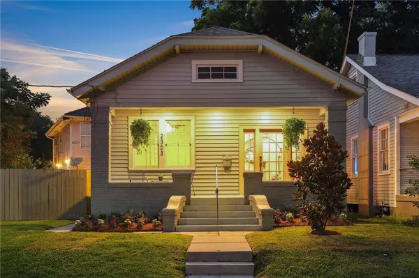 2303 WISTERIA ST, New Orleans, LA 70122