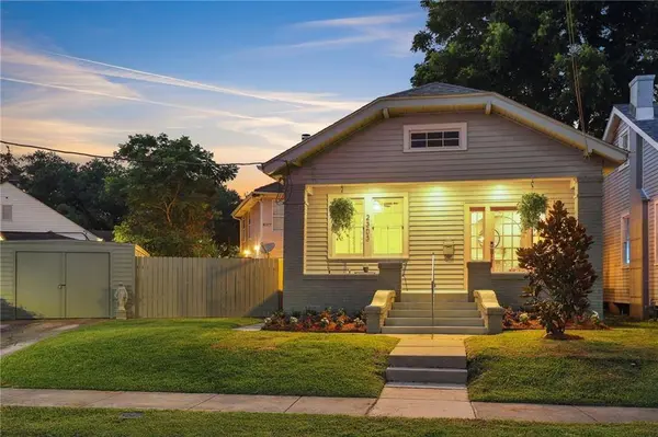 2303 WISTERIA ST, New Orleans, LA 70122