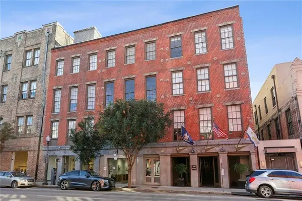 448 JULIA ST #208, New Orleans, LA 70130