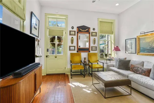 2831 PONCE DE LEON ST, New Orleans, LA 70119