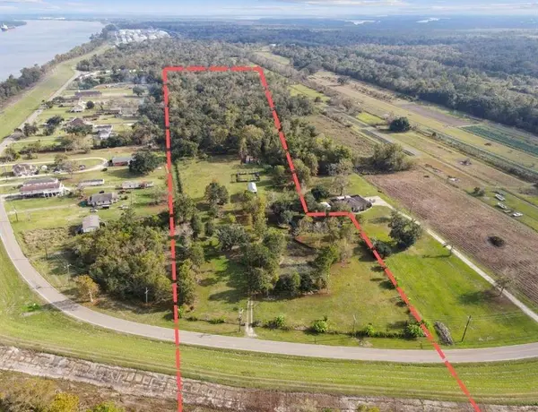 3019 ENGLISH TURN RD, Braithwaite, LA 70040