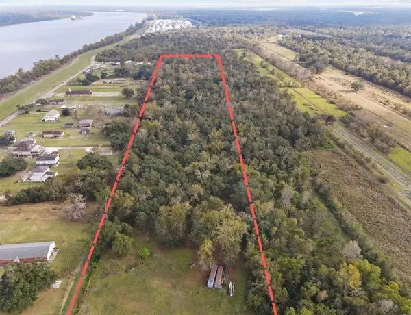 3019 ENGLISH TURN RD, Braithwaite, LA 70040