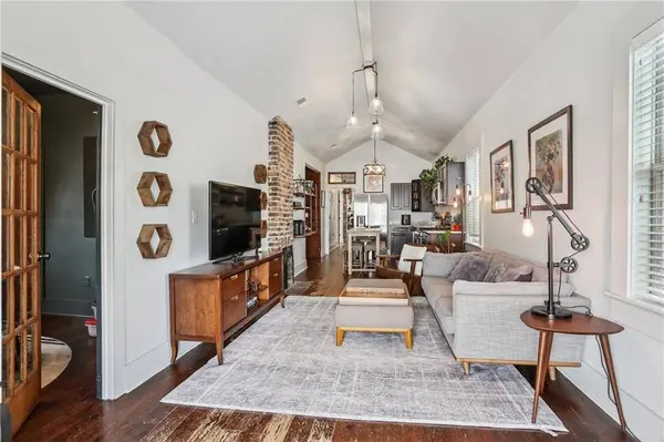 3028 ST PETER ST, New Orleans, LA 70119