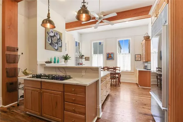 4117 PERRIER ST, New Orleans, LA 70115