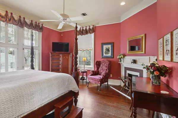 4117 PERRIER ST, New Orleans, LA 70115