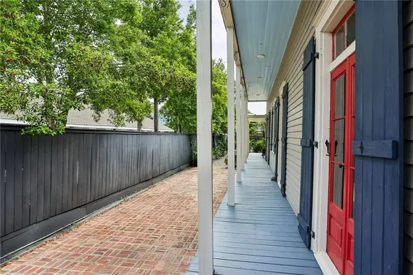 1522 ST PHILIP ST, New Orleans, LA 70116