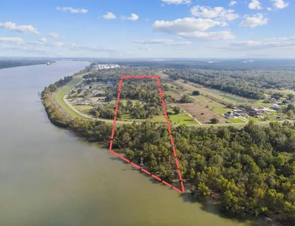 3019 ENGLISH TURN RD, Braithwaite, LA 70040