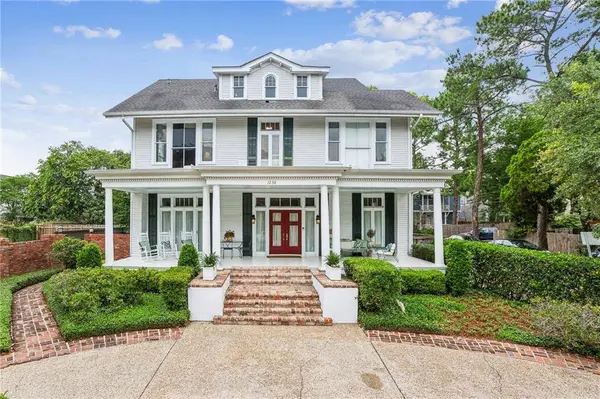 1238 BROADWAY ST, New Orleans, LA 70118