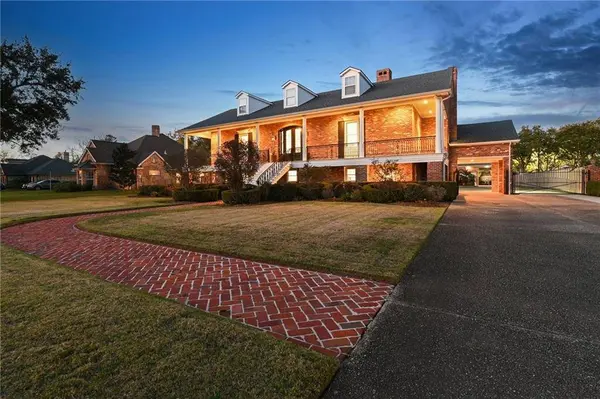67 ELMWOOD DR