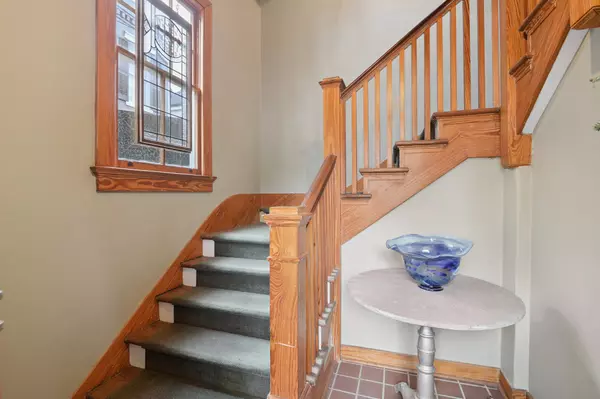 New Orleans, LA 70130,1114 Second Street