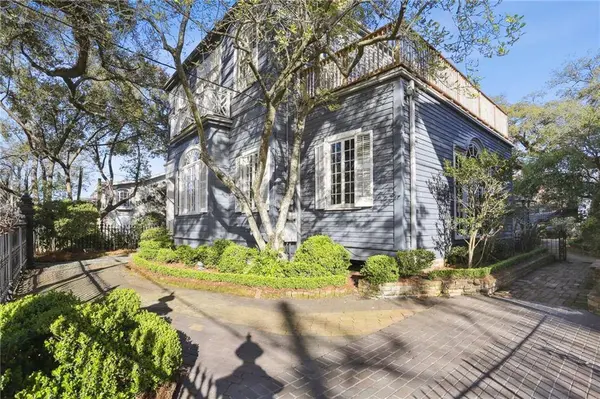 377 AUDUBON ST, New Orleans, LA 70118