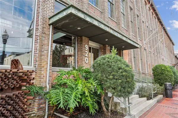 920 POEYFARRE ST #207, New Orleans, LA 70130