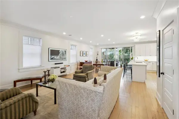 5956 ANNUNCIATION ST, New Orleans, LA 70115