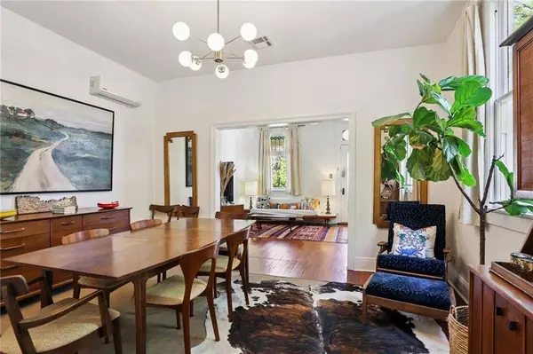 3910 COLISEUM ST, New Orleans, LA 70115