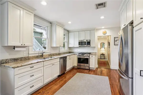 720 CALHOUN ST, New Orleans, LA 70118