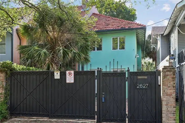 2627 S CARROLLTON AVE, New Orleans, LA 70118