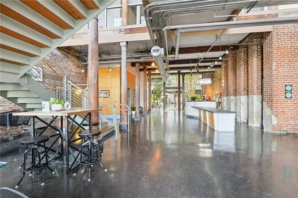 920 POEYFARRE ST #203, New Orleans, LA 70130