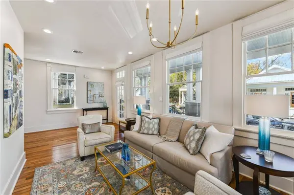 5512 ANNUNCIATION ST, New Orleans, LA 70115