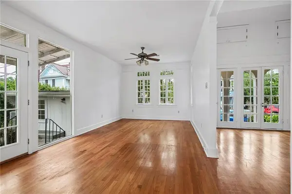 4110 CARONDELET ST, New Orleans, LA 70115