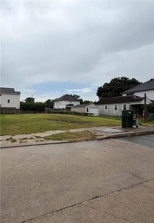 352 METAIRIE HEIGHTS AVE, Metairie, LA 70001