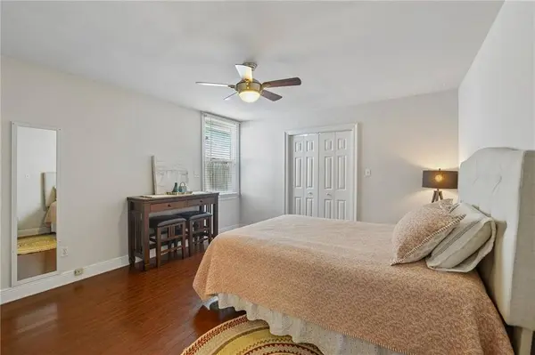 711 UPPERLINE ST, New Orleans, LA 70115