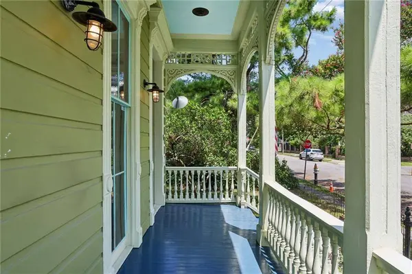 5105 LAUREL ST, New Orleans, LA 70115