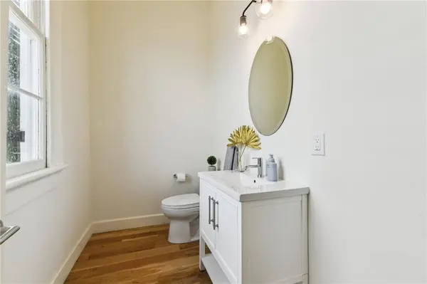 2421 ROUSSEAU ST, New Orleans, LA 70130