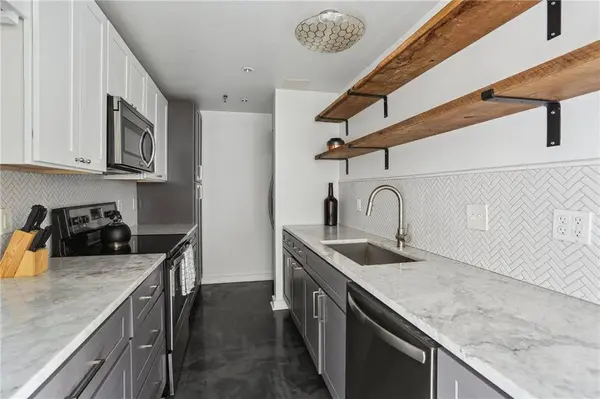 1103 TCHOUPITOULAS ST #102, New Orleans, LA 70130