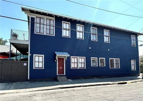 3108 BURGUNDY ST, New Orleans, LA 70117