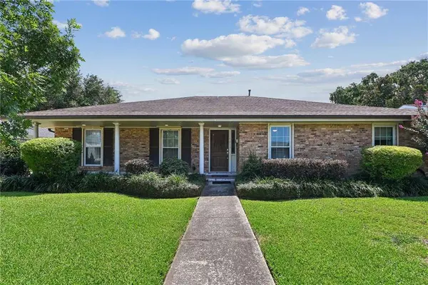4516 JAMES DR, Metairie, LA 70003