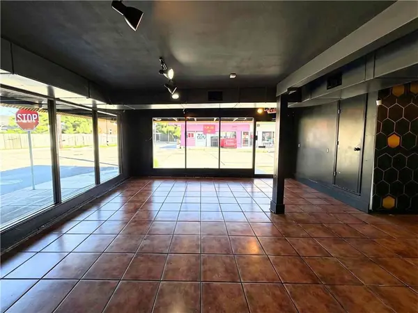 3150 CALHOUN ST, New Orleans, LA 70125