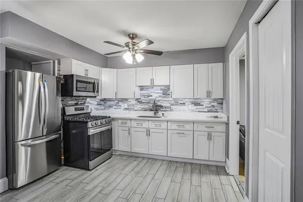 3416 W LOUISIANA STATE DR, Kenner, LA 70065