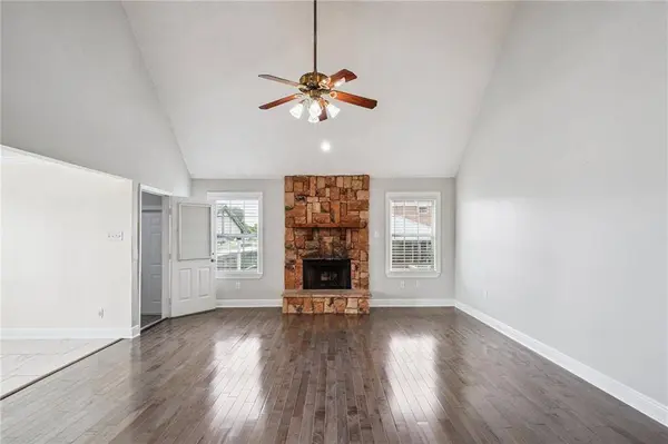 2100 N TURNBULL DR, Metairie, LA 70001