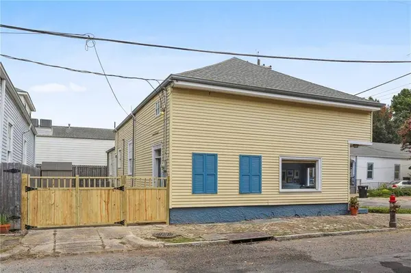 4001 LAUREL ST, New Orleans, LA 70115
