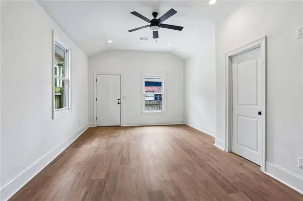 8713 COHN ST, New Orleans, LA 70118