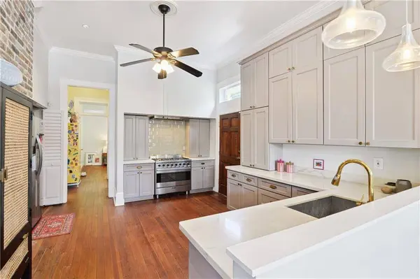 941 N WHITE ST, New Orleans, LA 70119